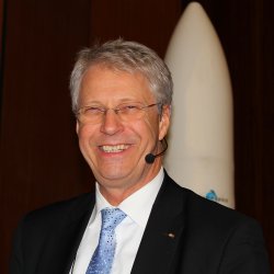 Thomas Reiter - Astronaut - ESA-Direktor - Brigadegeneral - Ingenieur